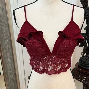 L’ATISTE Lace Trim Crop Halter